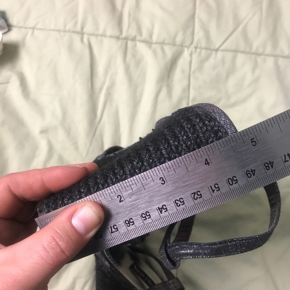 White House Black Market Linen Wedge - Picture 7 of 7